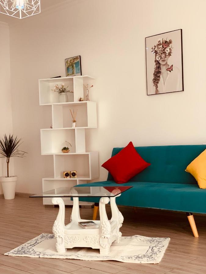 Sweet Apartment In Kutaisi Luaran gambar