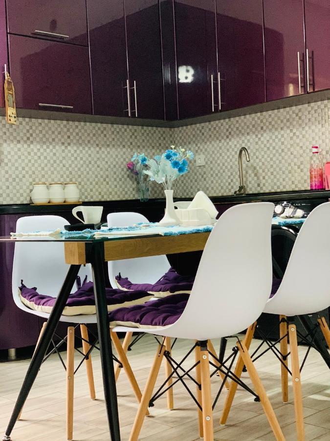 Sweet Apartment In Kutaisi Luaran gambar