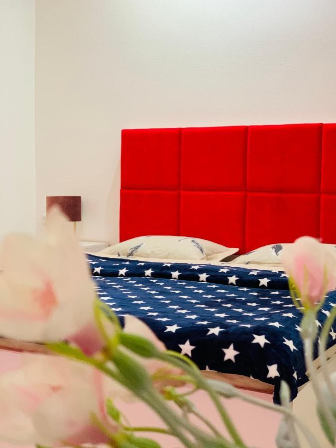 Sweet Apartment In Kutaisi Luaran gambar