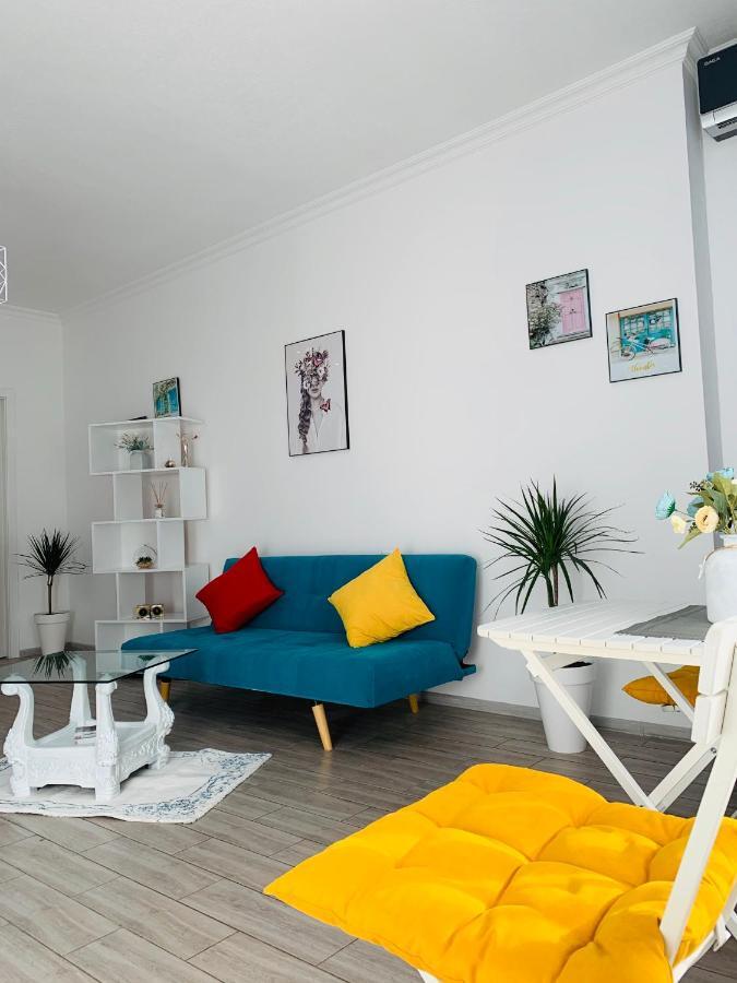 Sweet Apartment In Kutaisi Luaran gambar