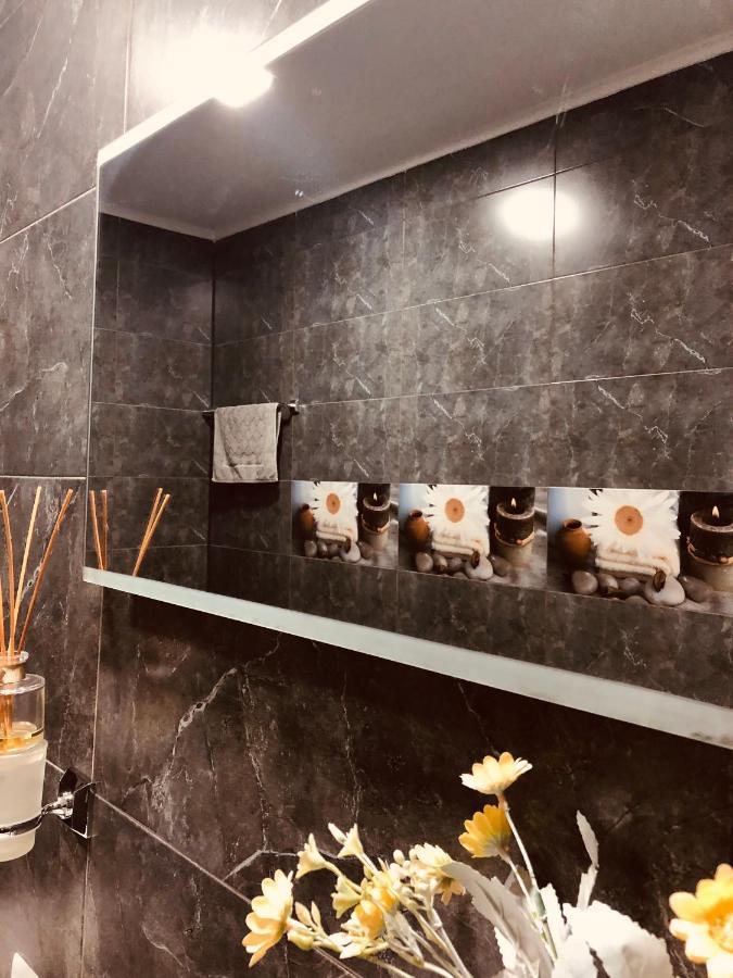 Sweet Apartment In Kutaisi Luaran gambar